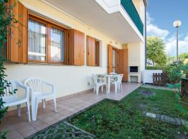 Belvilla by OYO Holiday home in Rosolina, hotel in Rosolina