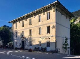 Le Relais des Cavaliers, hotel v destinácii Villeneuve-dʼEntraunes