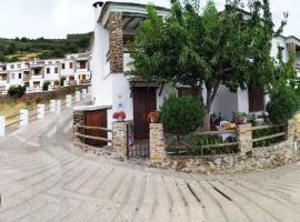 Casa Alpujarreña Fina Número 27, holiday rental in Bubión