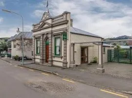 Historic Shipping Office - Akaroa