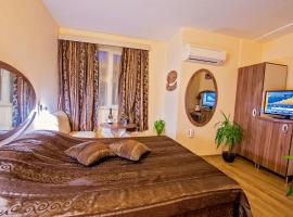 Hotel Color، فندق في مدينة فارنا