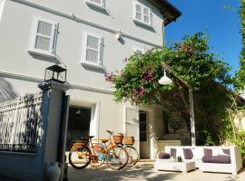 Olive Beach Forte dei Marmi, self catering accommodation in Forte dei Marmi