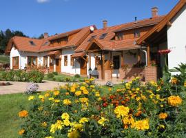 Faluszéli Vendégház - Boncz Porta, hotel v destinaci Nagyrákos
