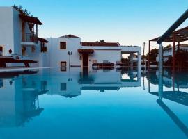 Wonderful Skiathos Villa Two Bedroom Villa Parisis Short Walk to Beachl Troulos, Hotel in Troulos