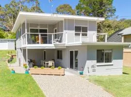 Bay Breeze at Blenheim Beach Vincentia