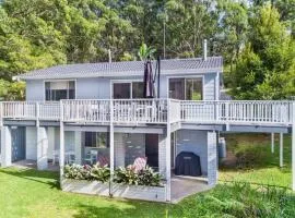 Treetops in Vincentia