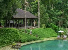 Dua Dari, a Residence by Hadiprana