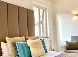 Fontana Di Trevi Luxury Apartments