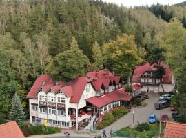 Ośrodek Konferencyjno-Wypoczynkowy "Krucze Skały" w Karpaczu, готель у Карпачі