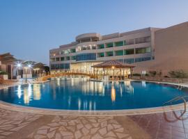 Alreem Village Hotel، فندق في الجبيل