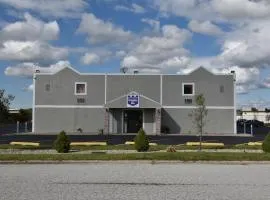 Knights Inn Merrillville、メリルビルにあるGary-Chicago Airport - GYYの周辺ホテル