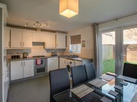 Watkins House by Cliftonvalley Apartments, holiday home in Cardiff