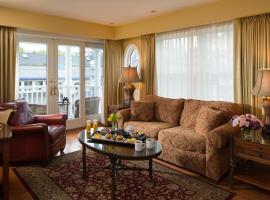 Grand Harbor Inn, hotell i Camden