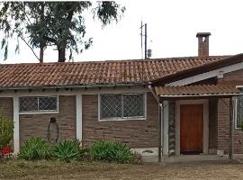 Quito Eco Lodge Airport - B&B, מלון זול בטבבלה