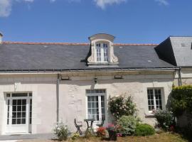 Le clos des augers, chambres d'hôtes et roulotte: Azay-sur-Cher şehrinde bir kiralık tatil yeri