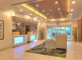 Holiday Inn Express Hotel & Suites Mobile Saraland by IHG, מלון בשרהלנד