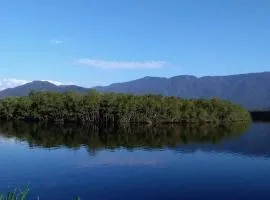 Cantinho da Lu em apt inteiro 1km da praia
