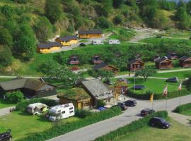 Pluscamp Sandvik, hotel with parking in Gaupne