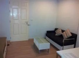 Room in Apartment - Near Impact Challenger Bangkok Thailand can walk