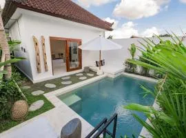 Luxury 2 bedrooms villa Putih Pererenan