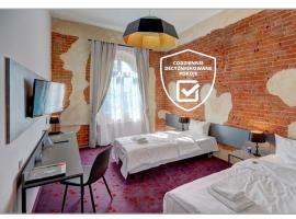 Koszary Arche Hotel, hotel mesra haiwan peliharaan di Góra Kalwaria