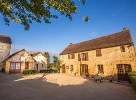 Chambres et table d'hôtes - Domaine de Bardenat, hotelli kohteessa Marquay