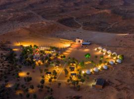 The Dunes Camping & Safari RAK, glamping en Ras al-Khaimah