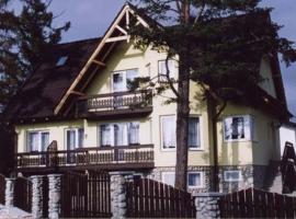 Vila Altwaldorf B&B Vysoke Tatry, hotelli kohteessa Stará Lesná