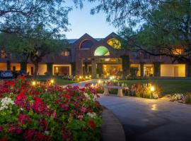 Ventana Canyon Club and Lodge, spa hotel in Tucson