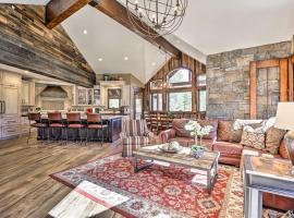 Custom Luxury Mtn Villa with Hot Tub and Walk to Lift, hotel in Copper Mountain