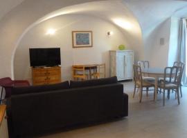 Appartement tout confort 2-4 personnes Joyeuse-ARDECHE, ξενοδοχείο σε Joyeuse