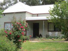 Acacia Cottage, hotel en Tumbarumba