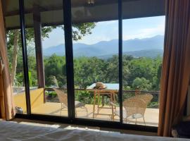 Chang Pai Hill, hotel v destinaci Pai
