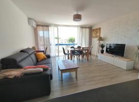 GRAU DU ROI T2 calme, accès plage + parking, Hotel in Le Grau-du-Roi