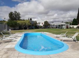 PARQUE APART HOTEL, hotel near Domingo Faustino Sarmiento Airport - UAQ, San Juan