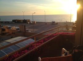 Facing the Sea, hotel u gradu Furadoro