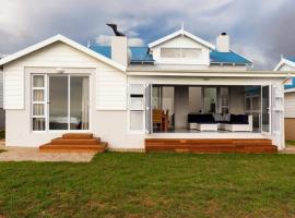 Pinnacle Point Lodge 70 Golf and Spa Estate, cabin in Mossel Bay