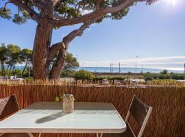 Appartement Marineland Sea View, hotell i Antibes