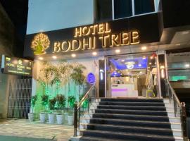 HOTEL Bodhi Tree, hotelli kohteessa Patna lähellä lentokenttää Patnan lentoasema - PAT 