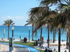 Altea Villa Buraux , Apartamento con vistas al mar & parking en el corazón del casco viejo de Altea, hotel v mestu Altea