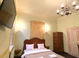 Квартира в центрі на вулиці Валова 21