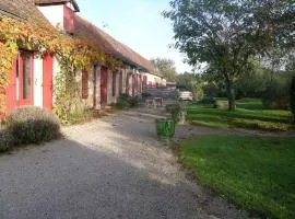 Domaine Bellevue Cottage en Périgord - Longère 18ème - Parc 3ha - Gîtes Plain-Pied - Terrasse Privative Arborée