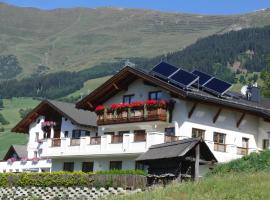 Apart Alpenstern, hotel in Fiss