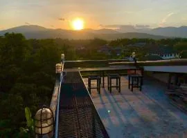 Sandee Place Mountain View Hotel โรงแรมแสนดีเพลส เมาเท่นวิว จอมทอง