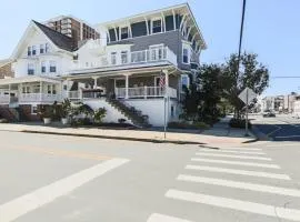 Large Beach Home with Ocean Views from Balcony Unit 2 and 3