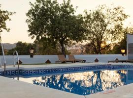 Hotel Cortijo del Arte - Caminito del Rey, ξενοδοχείο σε Pizarra