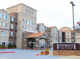 Staybridge Suites Silicon Valley - Milpitas, an IHG Hotel, khách sạn ở Milpitas