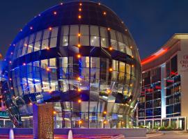 Crowne Plaza Doha - The Business Park by IHG, hotelli kohteessa Doha l&auml;hell&auml; lentokentt&auml;&auml; Hamadin kansainv&auml;linen lentokentt&auml; 