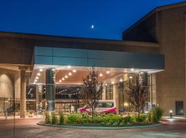 Crowne Plaza Princeton, an IHG Hotel โรงแรมในพรินซ์ตัน