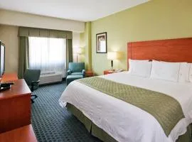 Holiday Inn Express & Suites Toluca Zona Aeropuerto by IHG